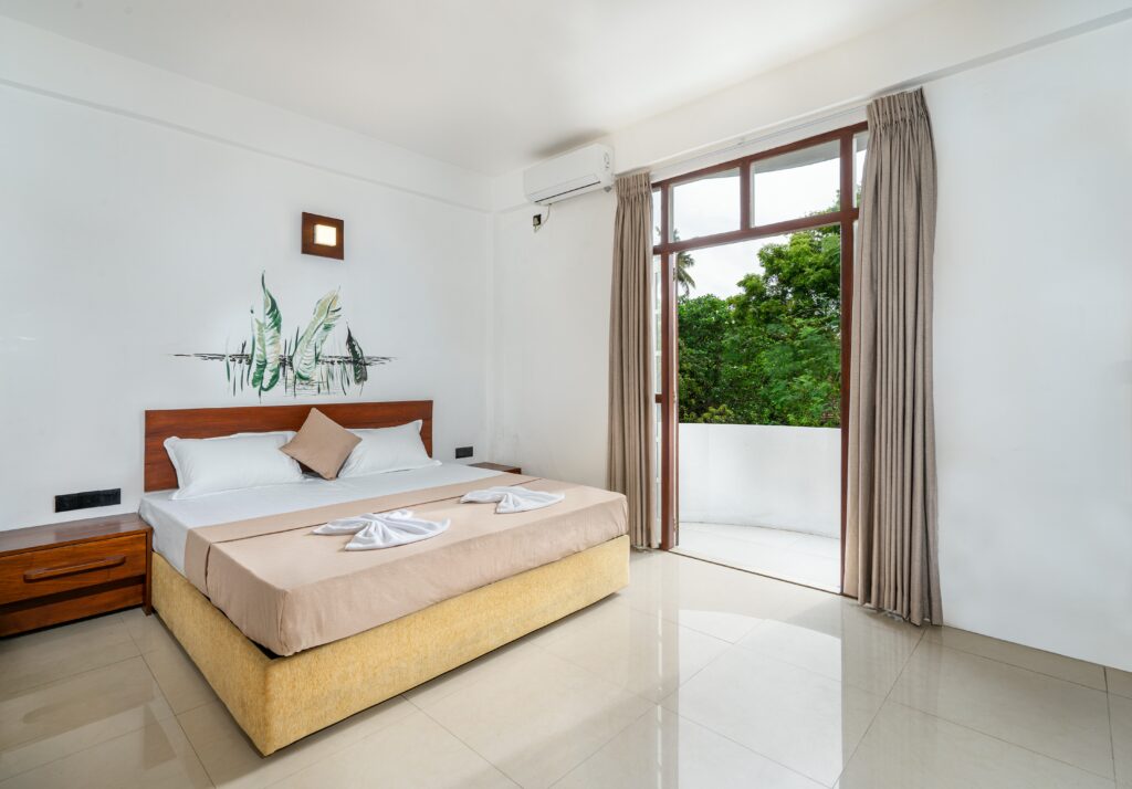 Peridot Hotels Mount Lavinia