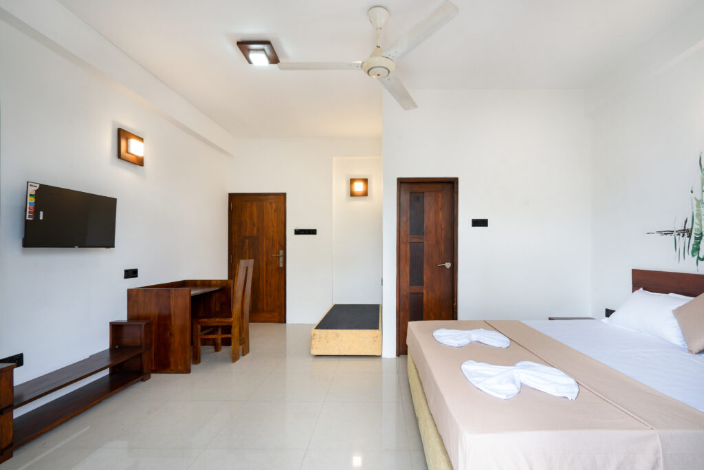 Peridot Hotels Mount Lavinia